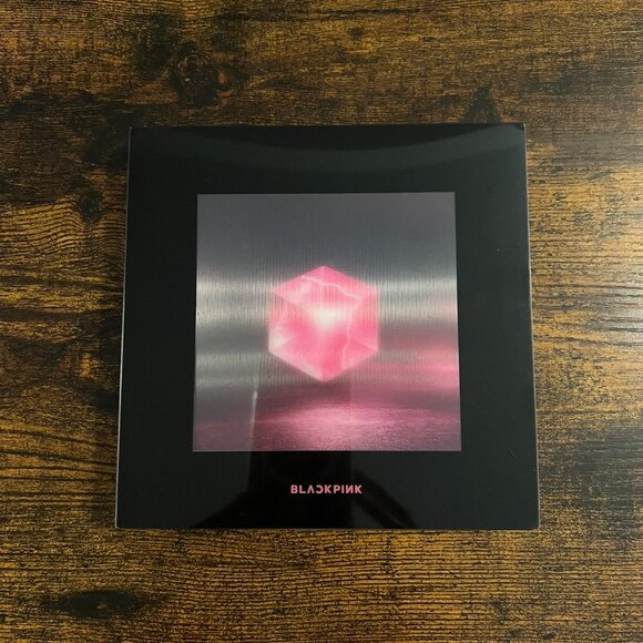 BLACKPINK – 1st Mini album [SQUARE UP] - Picture 1 of 4